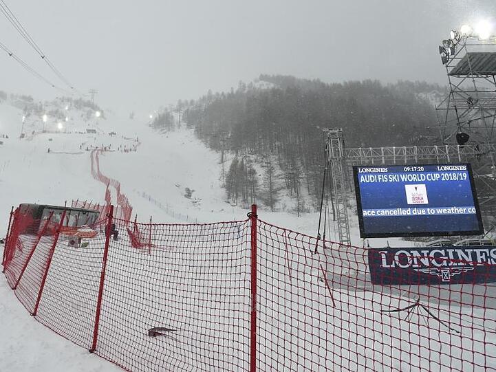 Das Slalom in Val d'Isere findet nicht statt.