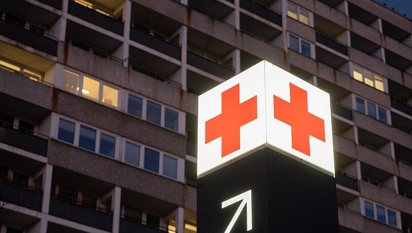 Der 67-Jährige starb im Krankenhaus. (Symbolbild)