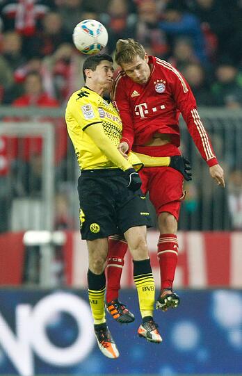 HOLGER BADSTUBER Ging auf Nummer sicher. Rückpasskönig zu Neuer. Stark in den Zweikämpfen mit Lewandowski. Richtig zupackend in Minute 60 &ndash; gelbe Karte. Stabiler als Boateng. Note 3