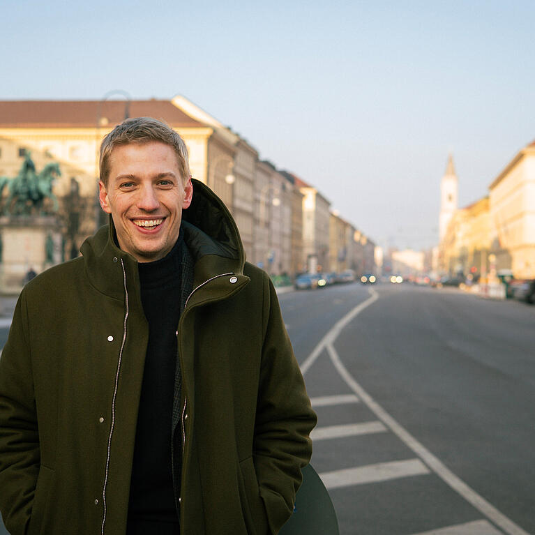 Dominik Krause will OB f&uuml;r die Gr&uuml;nen werden &ndash; und die Ludwigstra&szlig;e begr&uuml;nen. Fu&szlig;g&auml;nger und Radler sollen mehr Platz bekommen, Autofahrer weniger.
