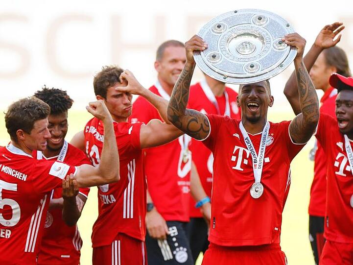 Thomas Müller (l) blühte unter Trainer Hansi Flick förmlich neu bei den Bayern auf.