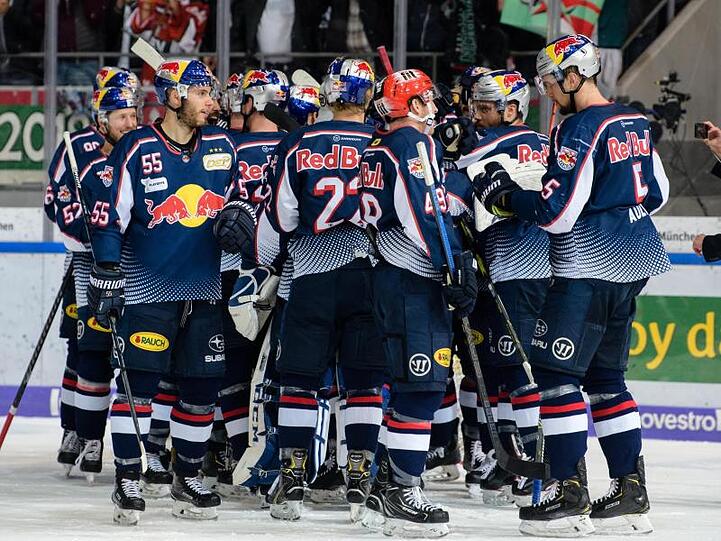 Der EHC Red Bull München feierte den Finaleinzug.