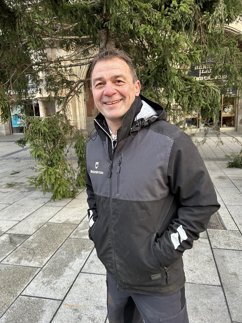 Der Stifter des diesjährigen Münchner Christbaums, Andreas Hörhager aus dem Tiroler Ellmau. Der Stifter des diesjährigen Münchner Christbaums, Andreas Hörhager aus dem Tiroler Ellmau.