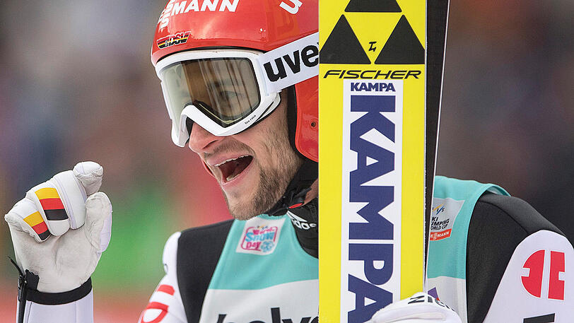 MARKUS EISENBICHLER: Der Shootingstar war bei den vergangenen fünf Weltcups stets bester DSV-Adler und schaffte in Lillehammer mit Platz 3 seine erste Podestplatzierung. &bdquo;Er muss sich vor niemandem verstecken. Mit einem richtig guten Sprung kann er alle schlagen&ldquo;, meint Schuster. Nervös ist der Siegsdorfer, der 2012 in Oberstdorf stürzte und sich einen Brustwirbel brach, nicht: &bdquo;Wenn man etwas Besonderes aus der Tournee macht, sind schon viele gescheitert. Ich gehe das eher relaxed an&ldquo;.