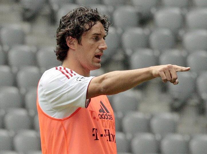 Luca Toni fehlt weiter. Sein Muskelfaserriss scheint doch noch nicht auskuriert zu sein.