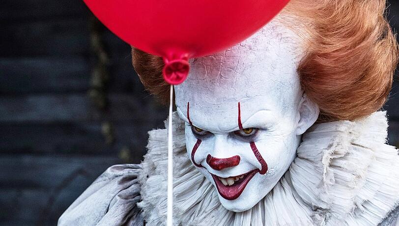 Bill Skarsgård als Pennywise in "Es".