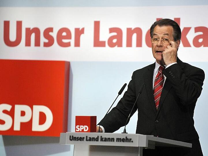 SPD-Chef Franz Müntefering gibt sich kämpferisch