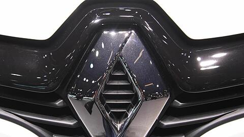 Die Krise bei Nissan schlägt nun auch beim französischen Partner Renault durch: Erstmals seit 2009 ist der Autobauer in die roten Zahlen gerutscht.