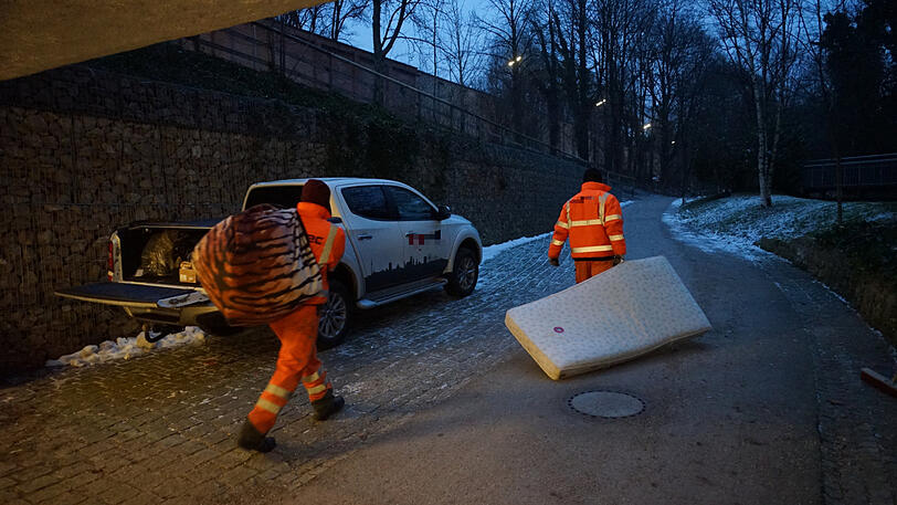 Bilder von der Räumung des Obdachlosenlagers an der Kapuzinerstraße am Dienstagmorgen.