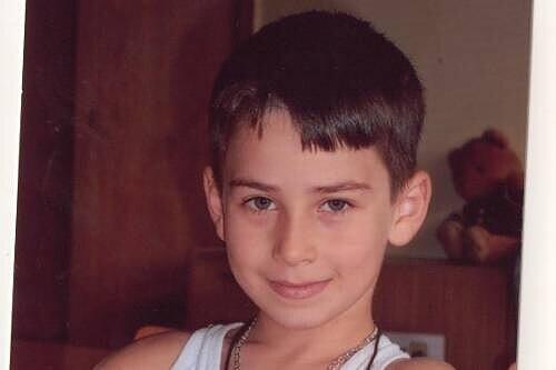Enes (8) ist beim Schwimmunterricht ertrunken