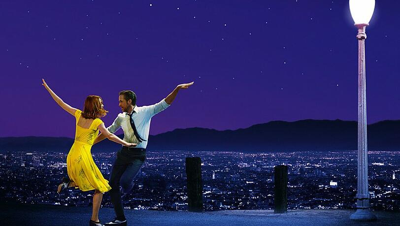 Mit dem bravourösen Filmmusical "La La Land" lässt Damien Chazelle das klassische Hollywood auferstehen und gibt der Traumfabrik eine Zukunft.