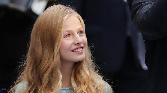 Die spanische Kronprinzessin Leonor (13) übernimmt trotz ihres jungen Alters immer mehr offizielle Aufgaben.