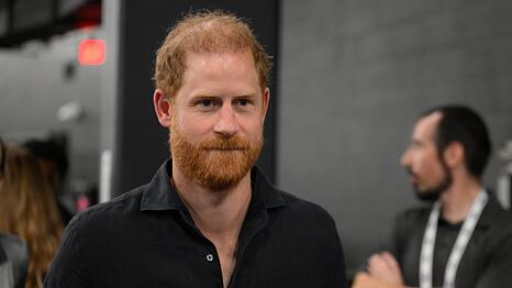 Prinz Harry meidet Fragen zu Onkel Andrew.