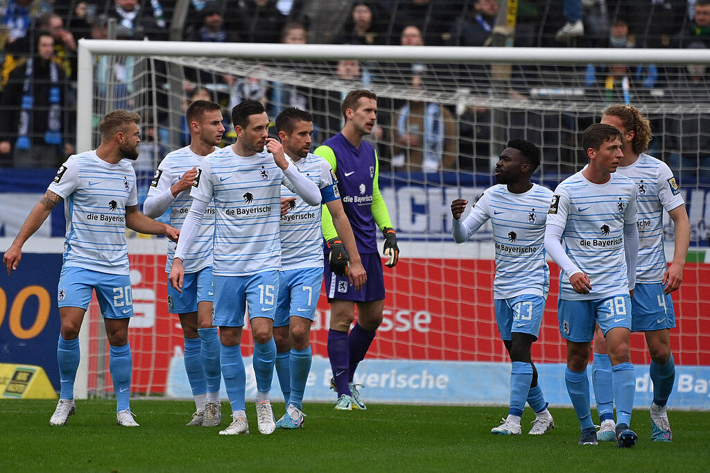Écharpe Fan Borussia Dortmund / TSV 1860 Munich - Coupe DFB 2013/14 - Occasion