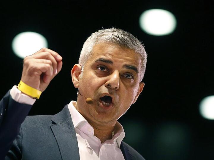 Kurz vor Beginn seines Staatsbesuchs in Großbritannien verspottete US-Präsident Trump den Londoner Bürgermeister Sadiq Khan via Twitter als "Verlierer".