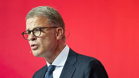 Deutsche-Bank-Chef Christian Sewing: Abschottung und Nationalismus l&ouml;sen keine Probleme.