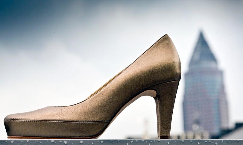 Das Deutsche Schuhinstitut hat die Schuhtrends für Frühjahr und Sommer 2013 vorgestellt.