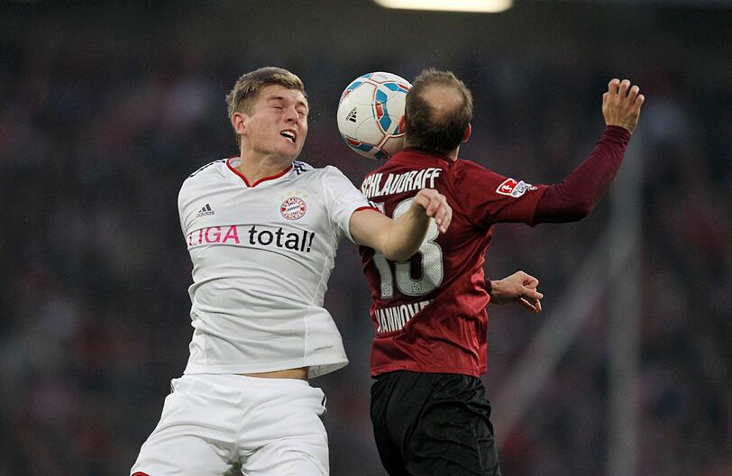 Bayern gegen Hannover - man darf auf die Partie am Samstag in der Allianz Arena gespannt sein. Verlässt man sich auf die Historie, dürfen sich die Anhänger beider Mannschaften jedenfalls auf ein packendes Fußballspiel freuen - auch wenn die Statistik mit 21 Bayern-Siegen aus 24 Heimspielen klar für den Rekordmeister spricht...