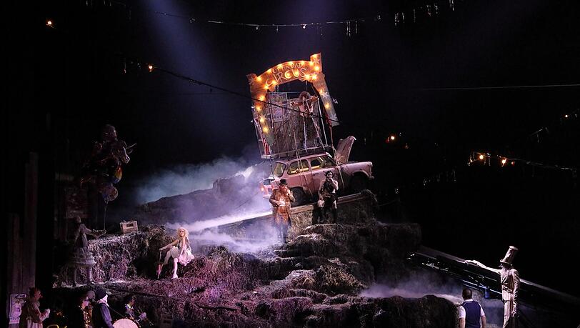 Die "Verkaufte Braut" im Nationaltheater. Die "Verkaufte Braut" im Nationaltheater.