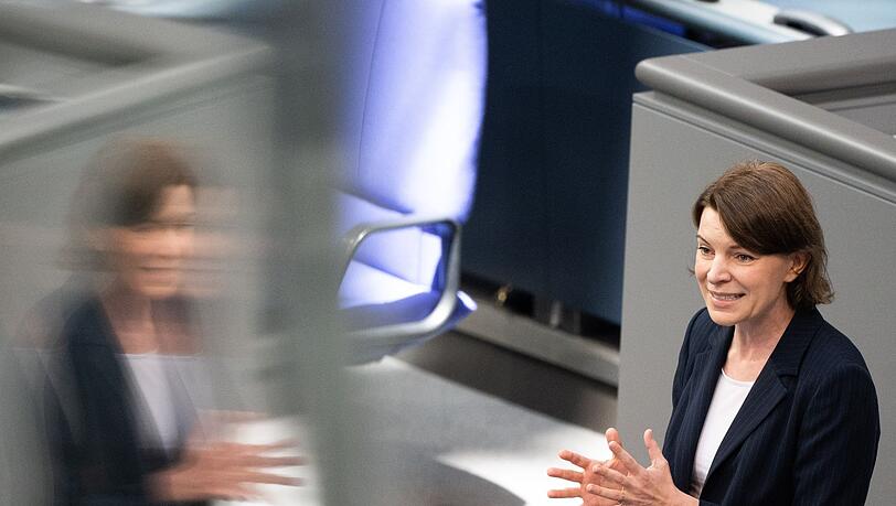 Klare Worte von der CSU-Bundestagsabgeordneten Emmi Zeulner: Teile der GKV-Sparpl&auml;ne von Gesundheitsministerin Nina Warken (CDU) widersprechen "jedem Gerechtigkeitsempfinden". (Archivbild)