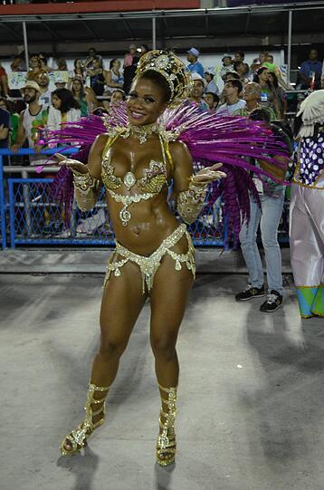 Heiße Rhythmen, heiße Tänze: Die besten Bilder vom Karneval im Sambodromo in Rio.