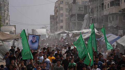 Begr&auml;bnis von Hamas-K&auml;mpfern im September 2026 im Gazastreifen. (Archivbild)