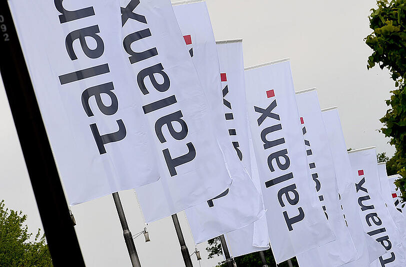 Angesichts anhaltend niedriger Zinsen ist das Geschäft mit Lebensversicherungen nicht mehr ertragsreich. Talanx steigt nun aus und setzt auf neue Produkte.