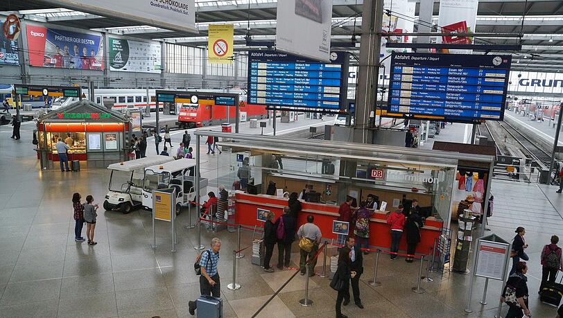 Die Lage am Hauptbahnhof ist am Mittwochmorgen deutlich entspannter als gestern. Die Lage am Hauptbahnhof ist am Mittwochmorgen deutlich entspannter als gestern.