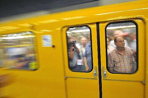 In einer U-Bahn-Station schlugen sie zu