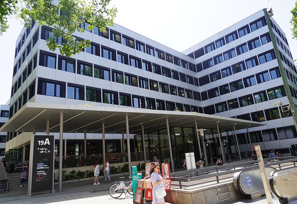 Neuerung beim KVR in München "Ab 2025 entfallen viele Wege aufs Amt" Abendzeitung München