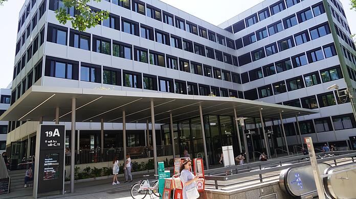 Nach fünf Jahren Sanierungszeit ist das KVR-Hauptgebäude jetzt fertig.