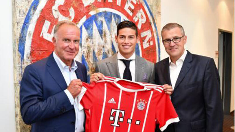 Mit diesem Foto ist der Wechsel von James Rodríguez zum FC Bayern unter Dach und Fach.