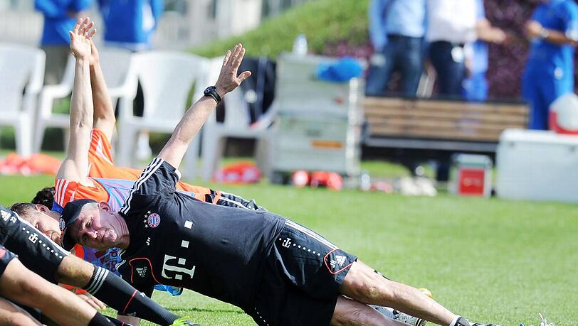 Trainer Jupp Heynckes beim Trainingslager des FC Bayern in Doha, Katar.