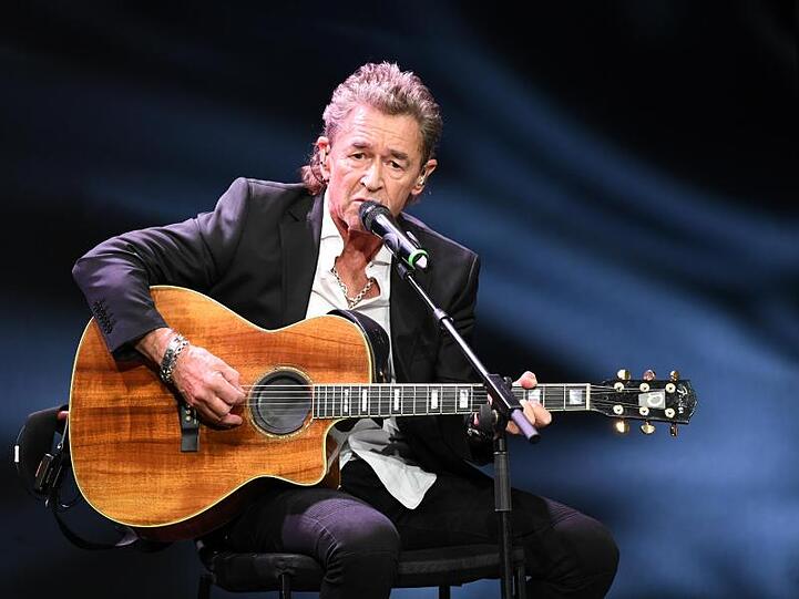 Sänger Peter Maffay hat viel Freude an seiner ein Jahr alten Tochter.
