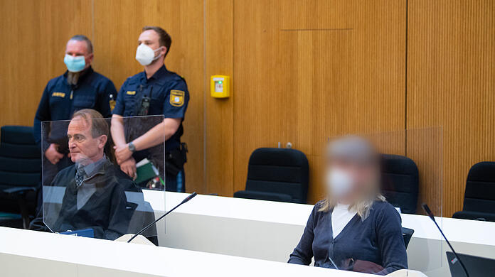 Die Angeklagte vor Gericht.