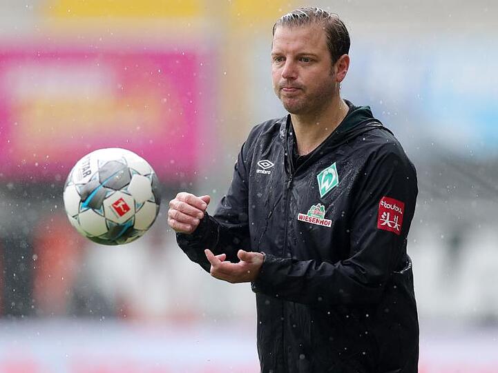 Werder-Trainer Florian Kohfeldt geht optimistisch in das Relegations-Rückspiel.