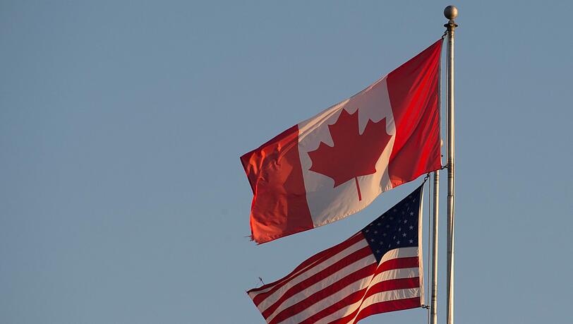 Im Zollkonflikt mit den USA hat Kanada Vergeltungszölle von bis zu 50 Prozent auf Importe aus dem Nachbarland verhängt. (Symbolbild) Im Zollkonflikt mit den USA hat Kanada Vergeltungszölle von bis zu 50 Prozent auf Importe aus dem Nachbarland verhängt. (Symbolbild)