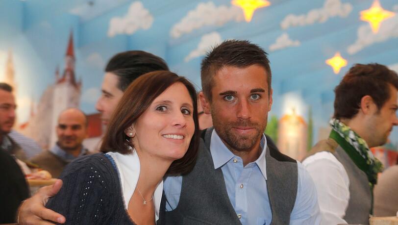 Stefan Lex mit Freundin Claudia Zimmermann auf der Wiesn. Stefan Lex mit Freundin Claudia Zimmermann auf der Wiesn.