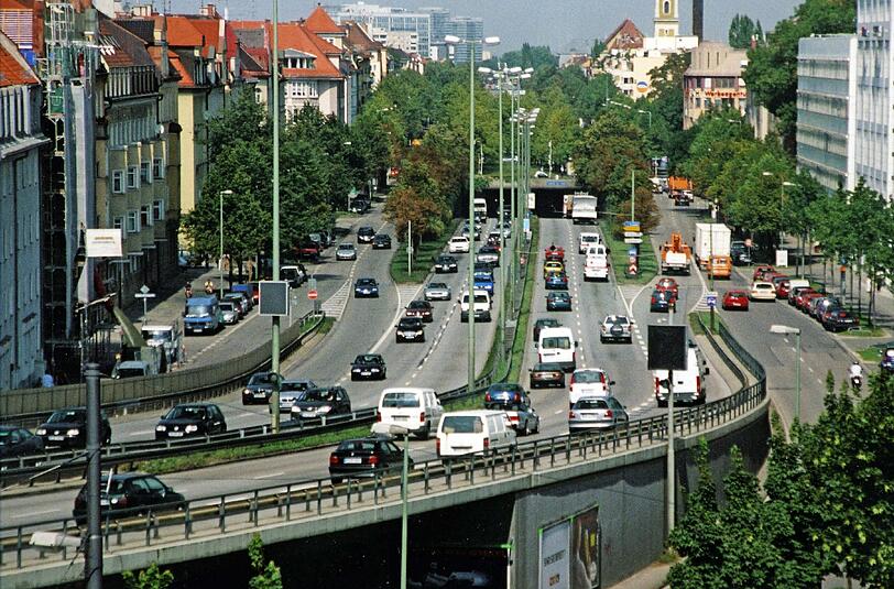 Neuhausen kann jubeln: die Feinstaubmeile an der Landshuter Allee wird wohl das nächste große Tunnelprojekt.