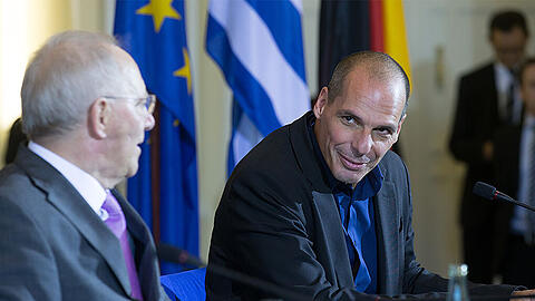Der deutsche Finanzminister Wolfgang Schäuble (l.) mit seinem griechischen Pendant Gianis Varoufakis.