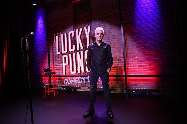 Michael Mittermeier hat 2023 den "Lucky Punch Comedy Club" in München eröffnet.