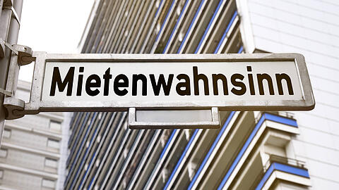 Hohe Mieten sind ein bundesweites Problem in beliebten Metropolregionen.