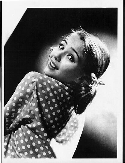 Mit acht Kinderstar, mit 18 mit Tony Curtis verheiratet. In ihrem Buch "Scheinweltfieber" packt Christine Kaufmann aus.