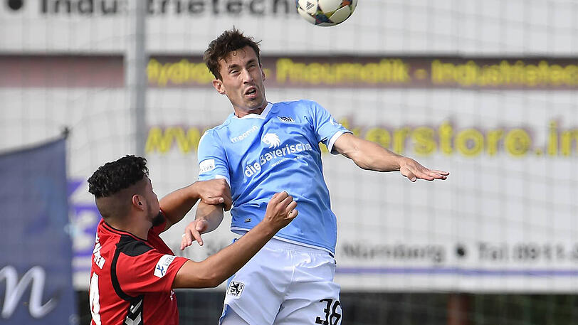 PHILIPP STEINHART &ndash; Bekam wieder den Vorzug vor Jan Mauersberger. Schaltete sich viel in die Offensive mit ein, war erster Spieleröffner. Doch seine Flankenbälle kamen zu selten an. &ndash; Note: 3