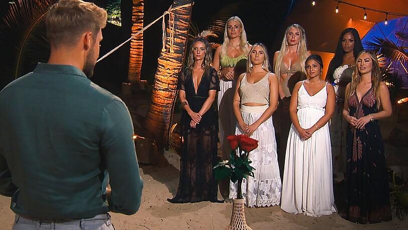 Der Bachelor hat immer mehr die Qual der Wahl.