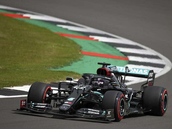 Lewis Hamilton stellte einen neuen Streckenrekord in Silverstone auf.