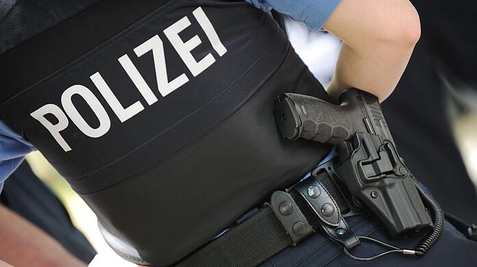 Hat die Polizei ein Gewaltproblem? Und wie ist Gewalt überhaupt zu definieren?