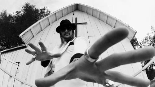 Kid Rock zeigt im Zenith, dass er ein Bühnentier ist. Kid Rock zeigt im Zenith, dass er ein Bühnentier ist.