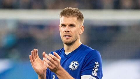 Simon Terodde hat mit seinem 153. Tor den Torrekord der 2. Liga von Dieter Schatzschneider eingestellt.