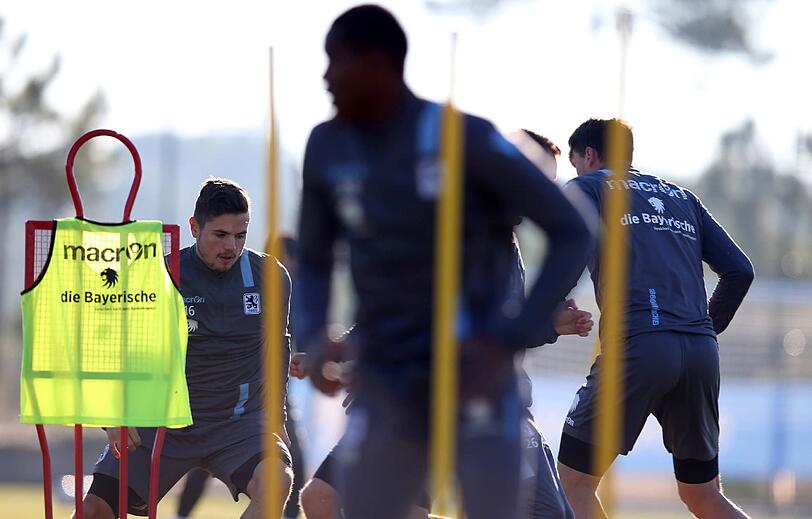 Die Bilder vom Dienstagstraining der Löwen in Troia.